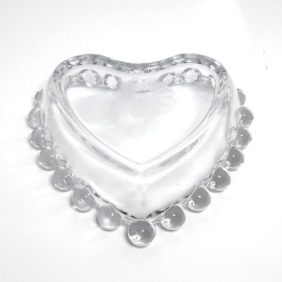 Imperial Candlewick Heart Dish Beaded Edge Vintage Trinket Ashtray - Picture 3 of 3
